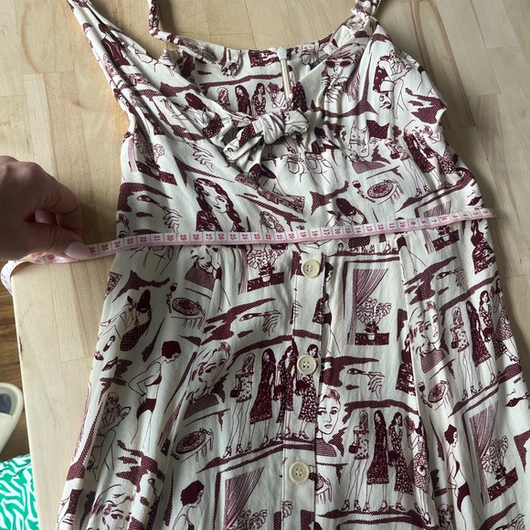 Reformation mini dress in rare burgundy and white print like new - Picture 7 of 7